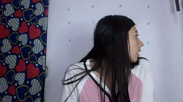 Madow Lu online show from 11-11-25, 02:17