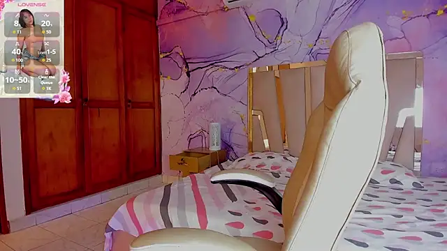 Elowen Clark online show from 10-09-25, 10:32