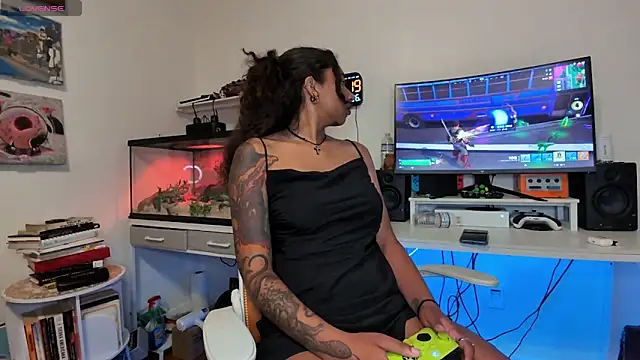 onlystrings online show from 03-27-26, 02:20