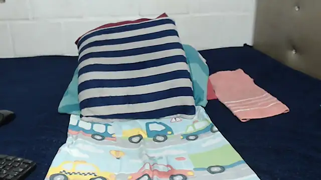 blondehotsquirt online show from 09-27-25, 05:02