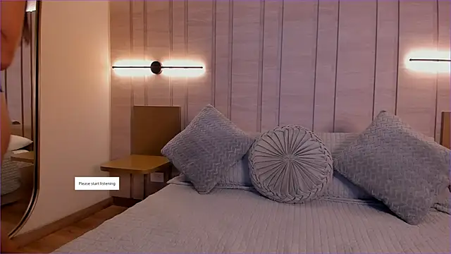 Snapshot of Isabellaroberts1 chatting on 10-08-25, 08:31 Isabellaroberts1 online show from 10-08-25, 08:31