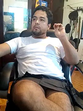 Hotknight online show from 12-19-25, 02:52