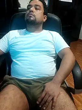 Hotknight online show from 10-08-25, 12:23