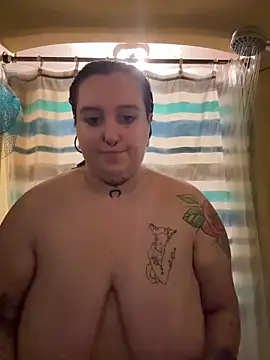 Snapshot of vanessraine chatting on 01-07-26, 06:07 vanessraine online show from 01-07-26, 06:07