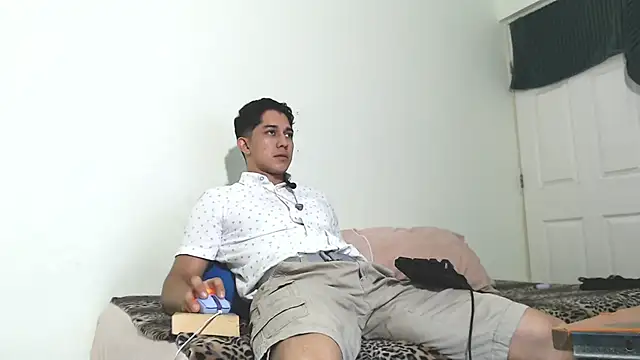 Penelope77 online show from 10-26-25, 05:19