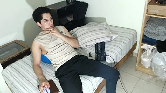 Penelope77 online show from 02-10-26, 06:34