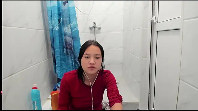 soska26 online show from 09-19-25, 03:27