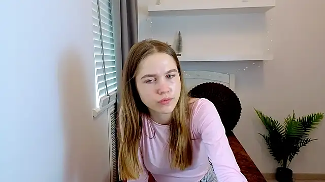 Spicy Lexi online show from 05-18-26, 06:40