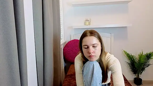 Spicy Lexi online show from 04-10-26, 06:31