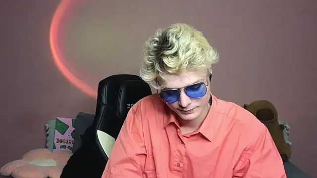  pikachu0 0 online show from 03-10-26, 05:17