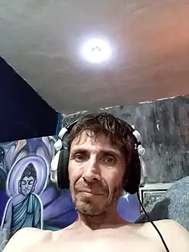 githot online show from 10-12-25, 10:05