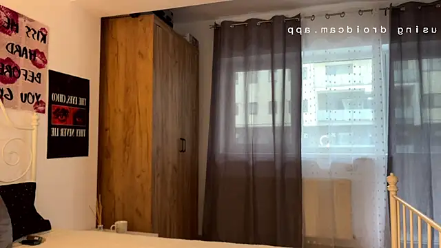 ScarlettSmithX online show from 04-21-26, 06:31