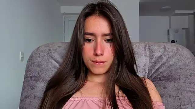 Adhara Kitten online show from 04-18-26, 01:46