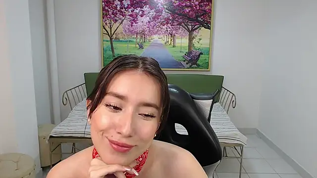 Adhara Kitten online show from 09-09-25, 12:58