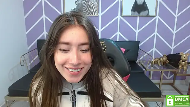 Adhara Kitten online show from 09-22-25, 01:06