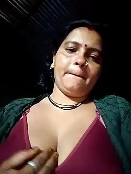 Snapshot of Hot_komal1 chatting on 06-10-26, 10:33 Hot komal1 online show from 06-10-26, 10:33