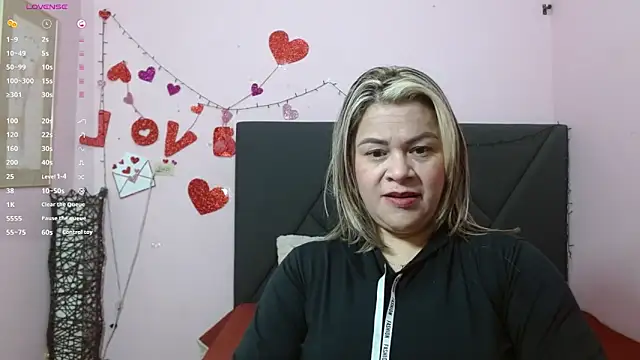 pamela echeverria online show from 05-20-26, 11:07