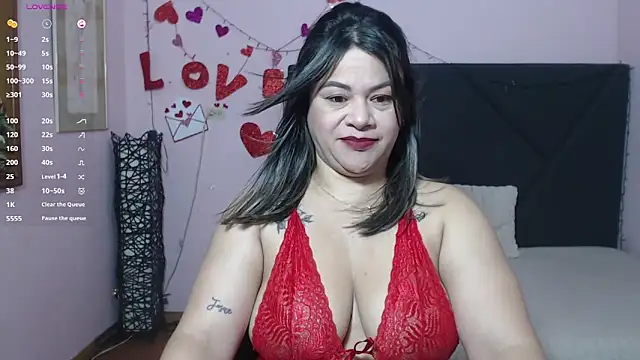 pamela echeverria online show from 04-10-26, 11:28