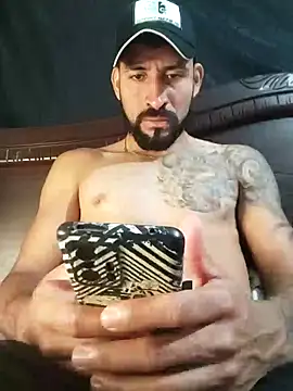 Alexsexygamer online show from 11-04-25, 12:20