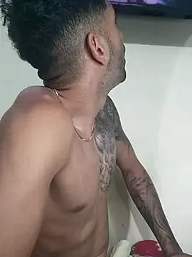 Alexsexygamer online show from 11-10-25, 01:16