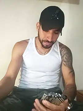 Alexsexygamer online show from 11-21-25, 10:20