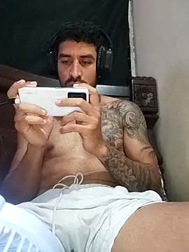 Alexsexygamer online show from 04-07-26, 01:29