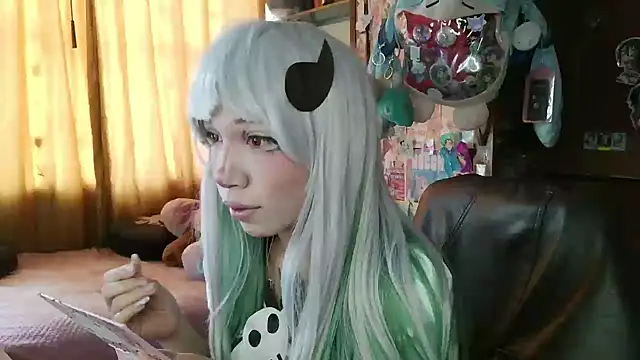 Terraelowen online show from 04-14-26, 05:07