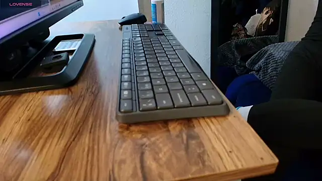 Terraelowen online show from 12-04-25, 11:31