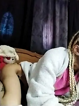 Snapshot of catrina_love chatting on 05-15-26, 03:54 catrina love online show from 05-15-26, 03:54