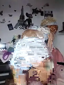 catrina love online show from 12-23-25, 12:00