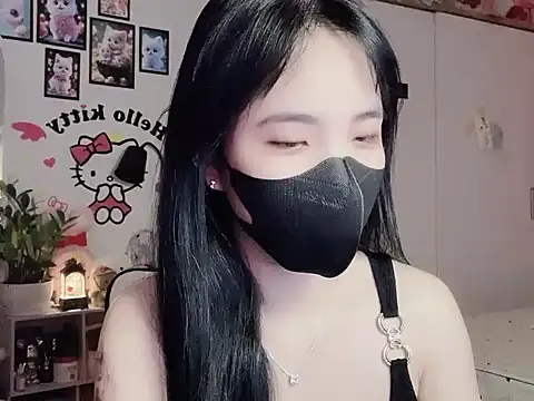 keelinnn19 online show from 11-26-25, 06:08