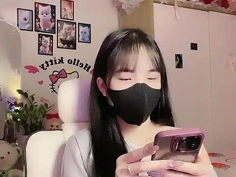 keelinnn19 online show from 11-07-25, 07:40