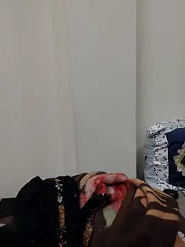 Snapshot of Suhana_Darling chatting on 02-21-26, 05:04 Suhana Darling online show from 02-21-26, 05:04