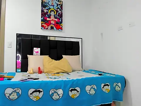 xamila muaa online show from 04-22-26, 02:40
