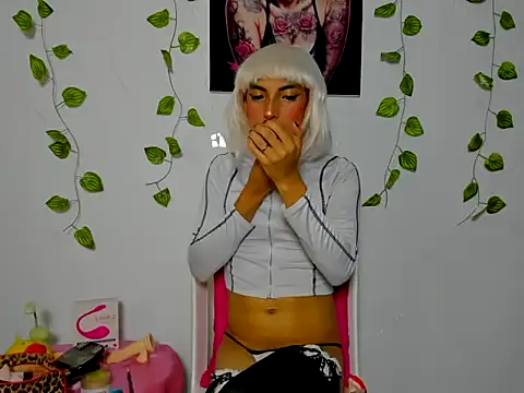xamila muaa online show from 05-26-26, 12:14