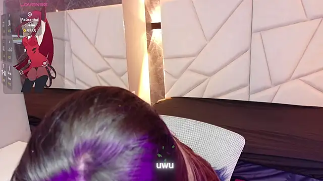 sophiaa 7 online show from 10-10-25, 11:22