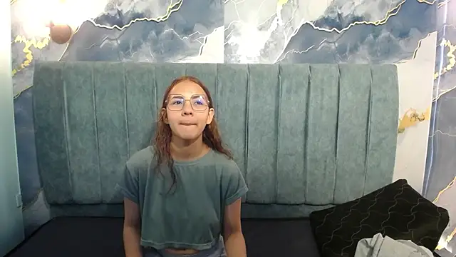 angeles azul online show from 10-24-25, 01:32