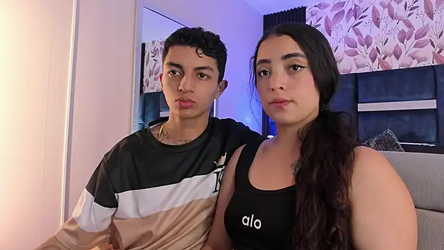 NickandAbby  online show from 02-05-26, 07:43