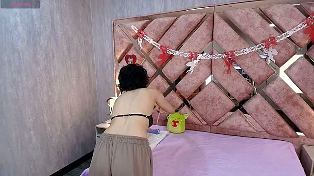 Snapshot of Babyyrasta666 chatting on 09-21-25, 01:55 Babyyrasta666 online show from 09-21-25, 01:55