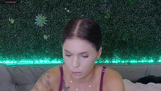 sexyanais online show from 10-17-25, 07:37