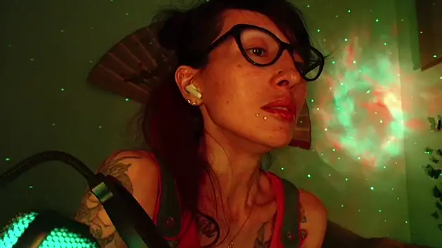 KiotoShine online show from 02-18-26, 09:00