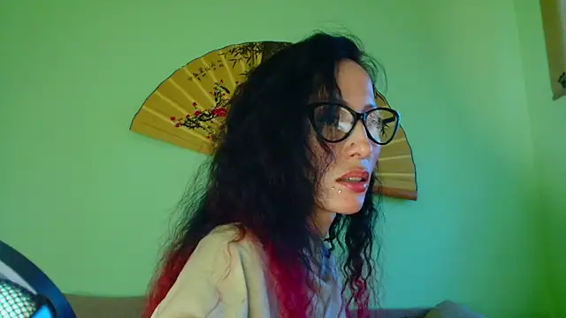 KiotoShine online show from 04-21-26, 05:30