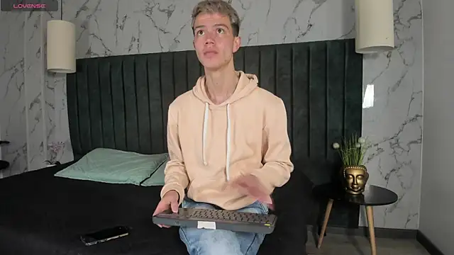 nicktorn online show from 11-08-25, 11:47