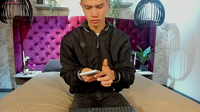 nicktorn online show from 01-09-26, 11:39