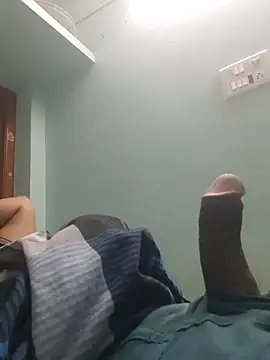 Loverboyjillu online show from 01-14-26, 11:47