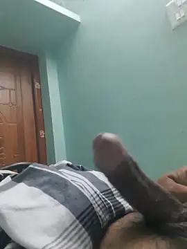 Loverboyjillu online show from 02-14-26, 07:19