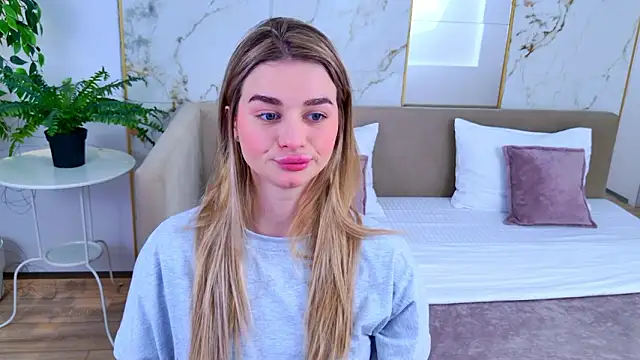 SweetyLicky online show from 02-20-26, 04:09