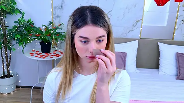 SweetyLicky online show from 02-08-26, 04:05