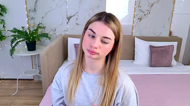 SweetyLicky online show from 05-08-26, 03:16