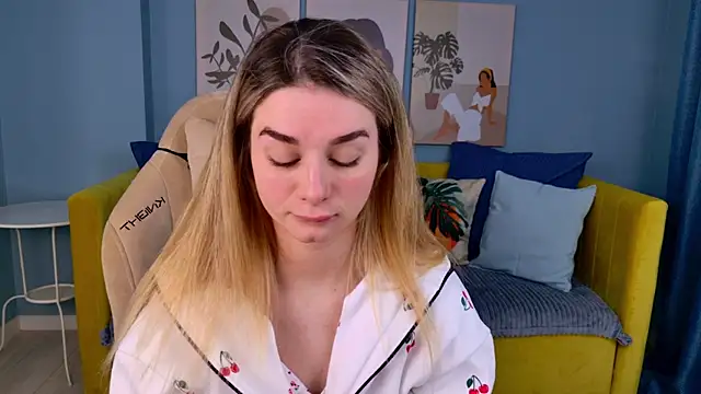 SweetyLicky online show from 01-18-26, 04:10